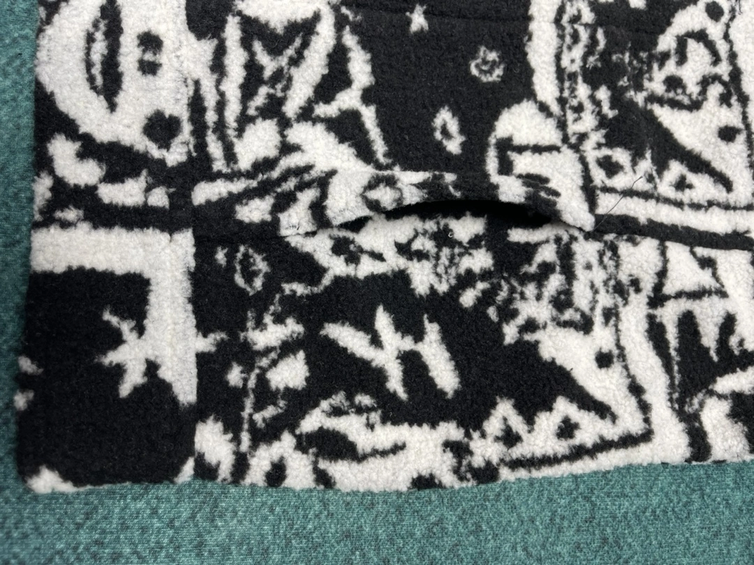 &wg.luxury- 8V wool item:D-F409I0905